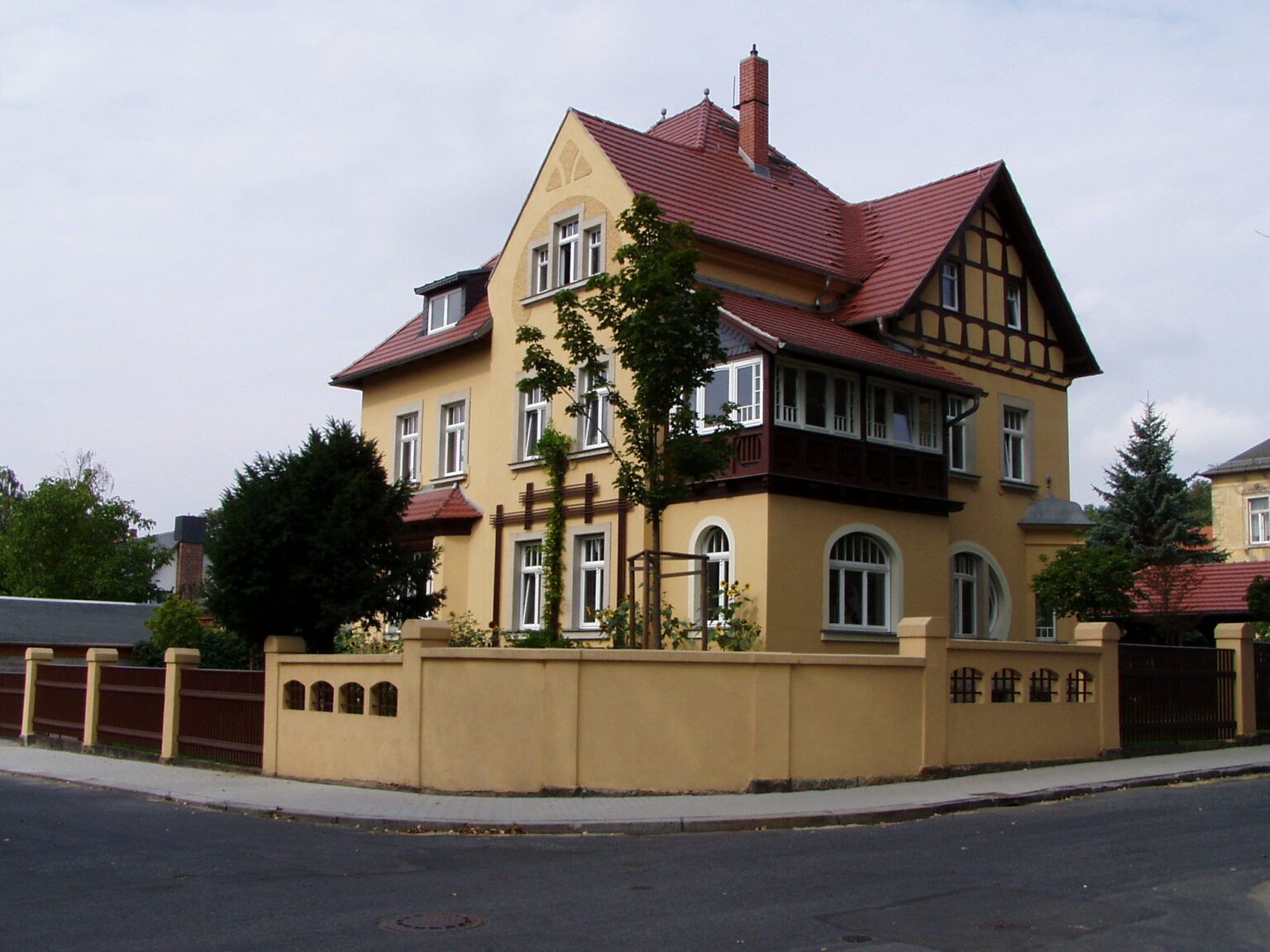 Radebeul, Hauptstraße 62 Gebr. Weber Projekt